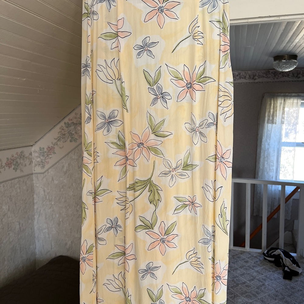 Casual Corner vintage butter yellow skirt